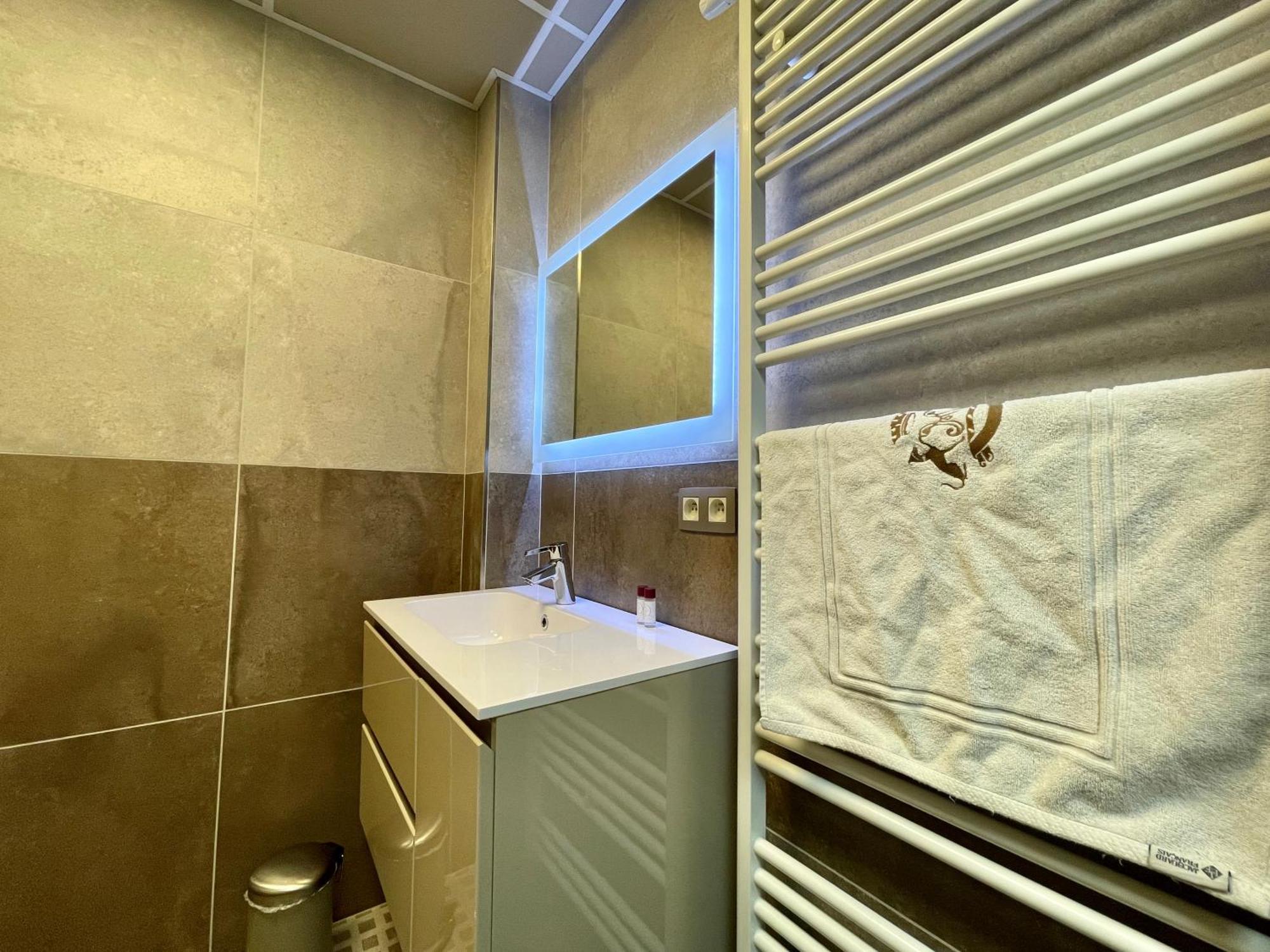 Guesthouse Room40 Мальмеди Экстерьер фото
