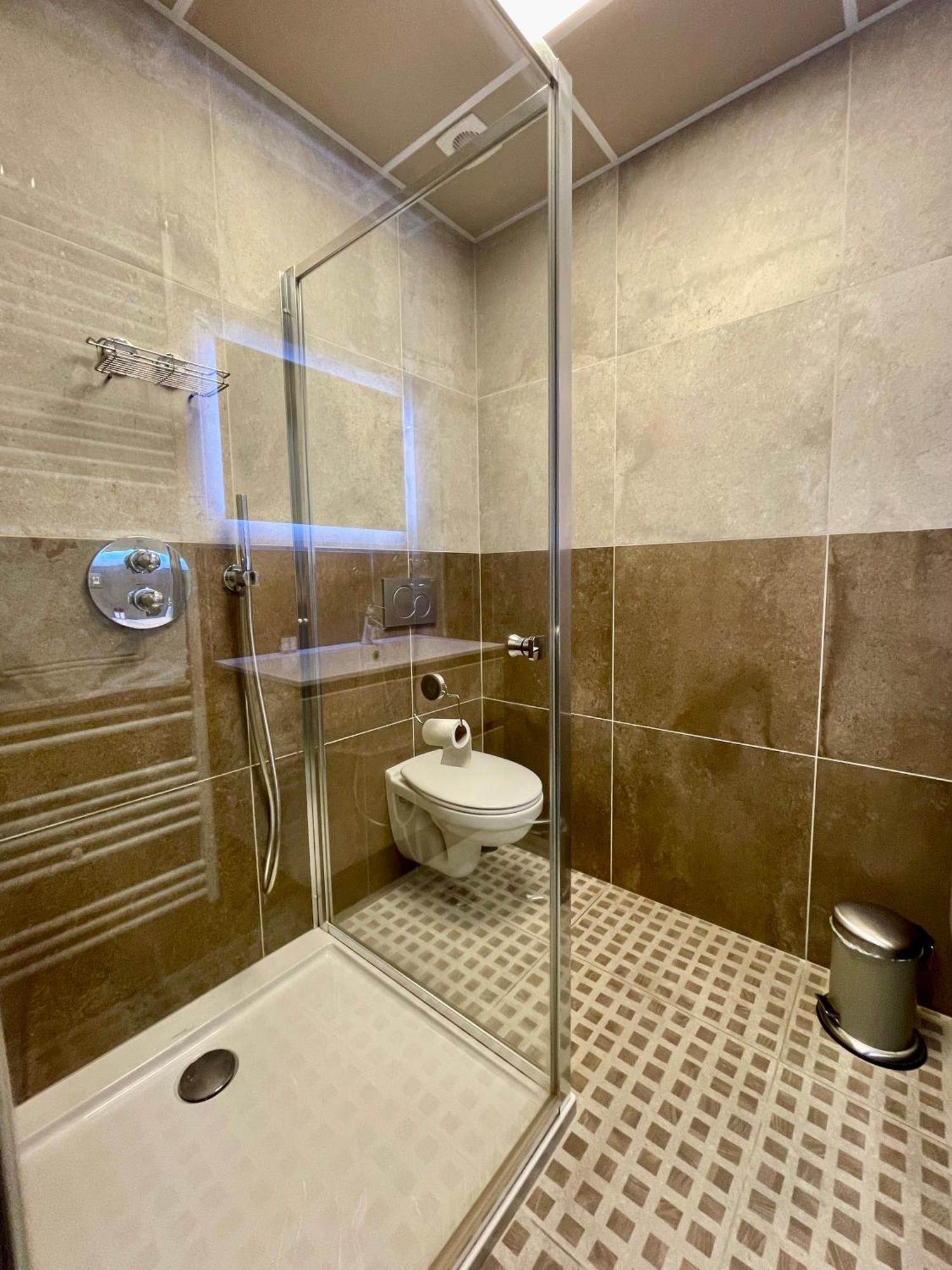 Guesthouse Room40 Мальмеди Экстерьер фото